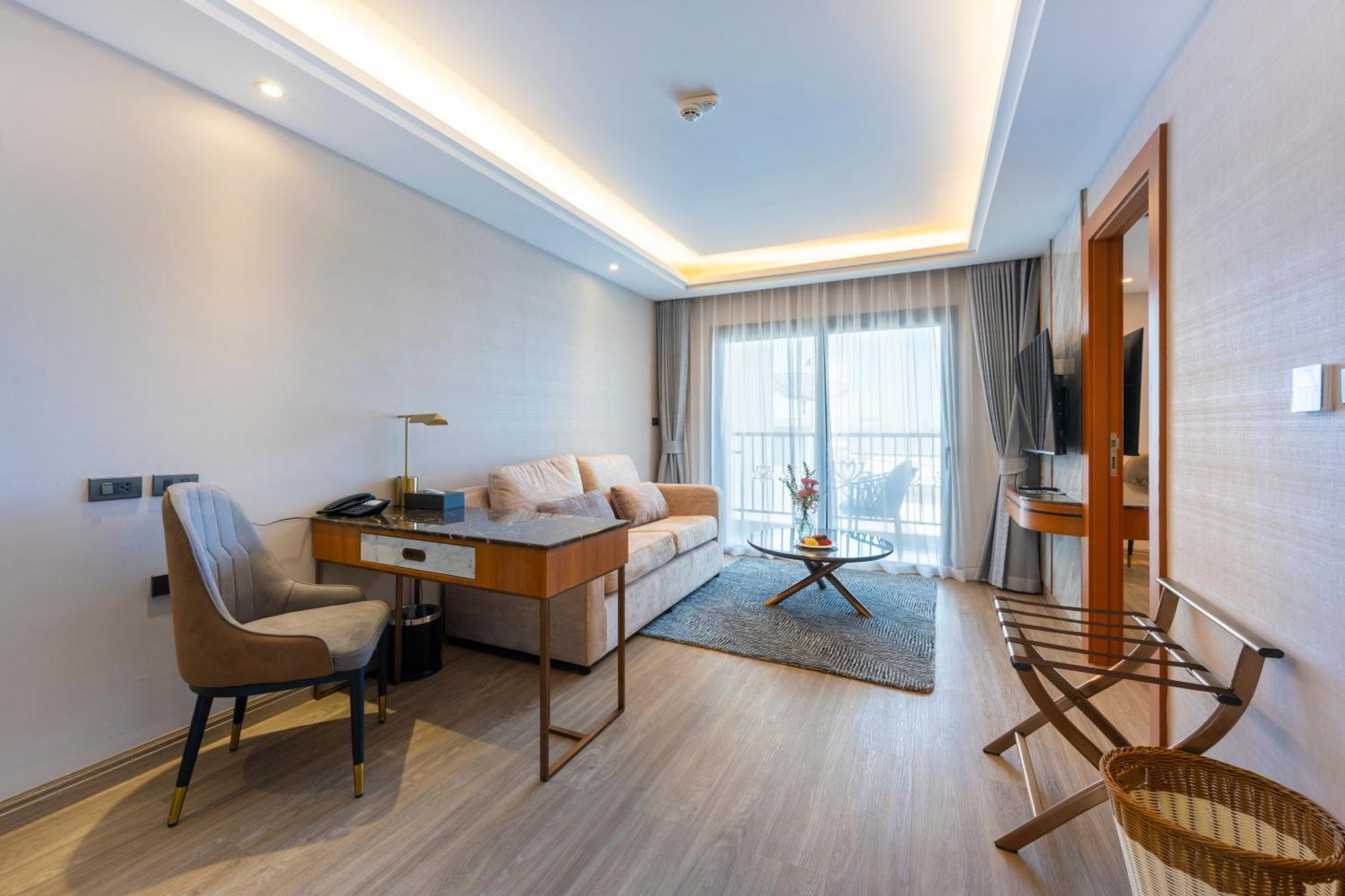 Wyndham Jomtien Pattaya Ξενοδοχείο Na Chom Thian Εξωτερικό φωτογραφία