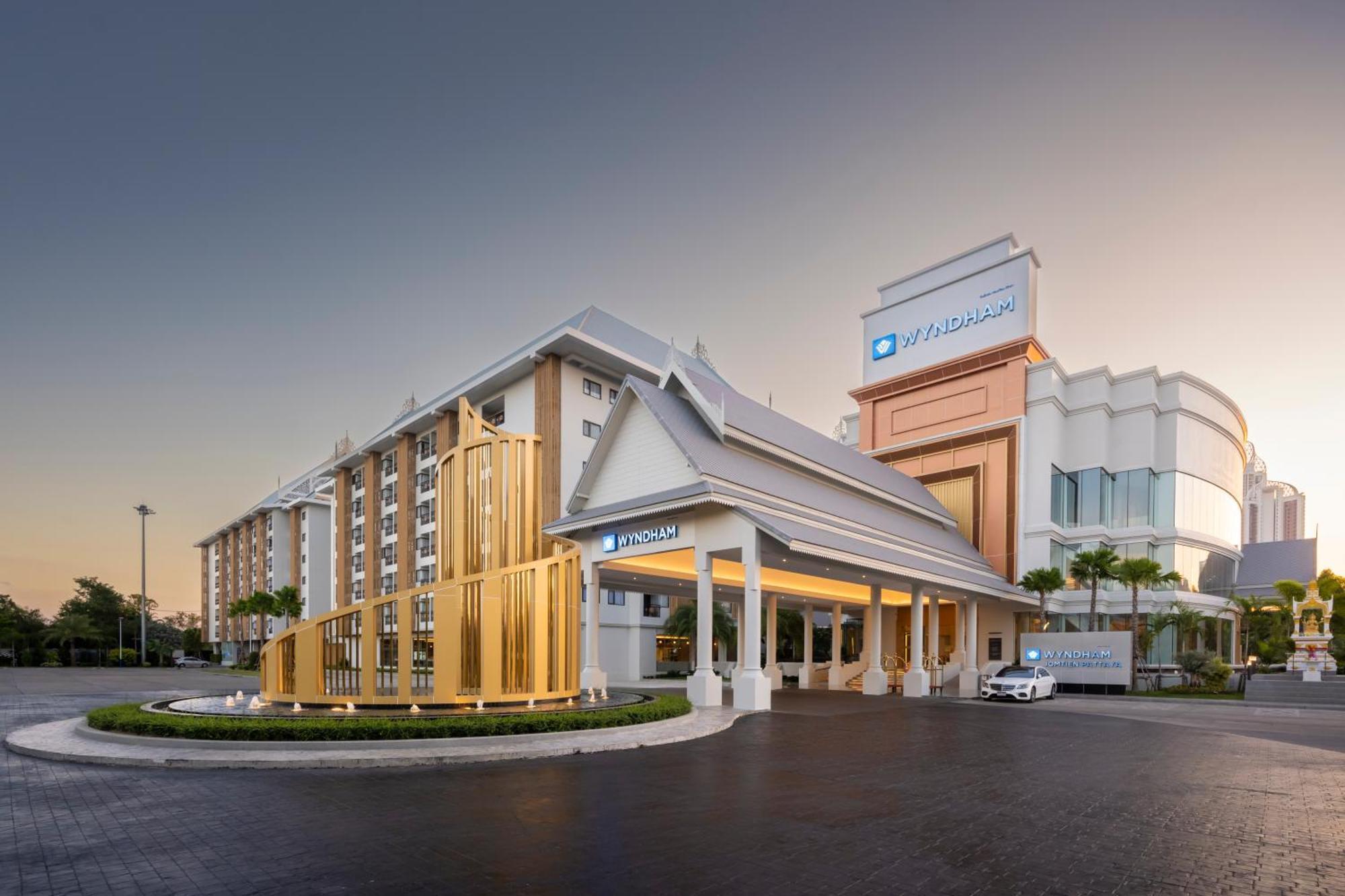 Wyndham Jomtien Pattaya Ξενοδοχείο Na Chom Thian Εξωτερικό φωτογραφία